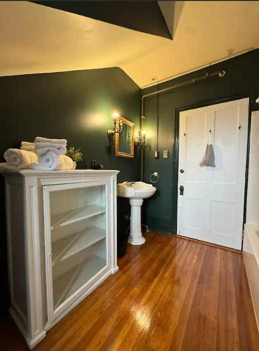 Villagio Boutique Hotel Pittsburgh